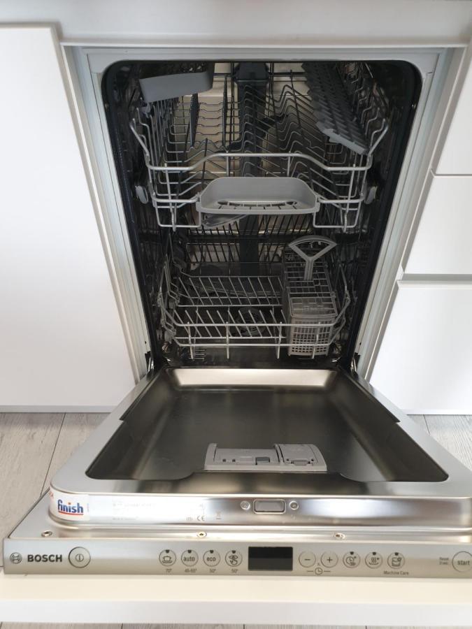 Private Apartment, Aircondition, Hd Tv Pl & De, Wifi, Garage, Fully Equipped, Near Beach Kołobrzeg Exterior foto
